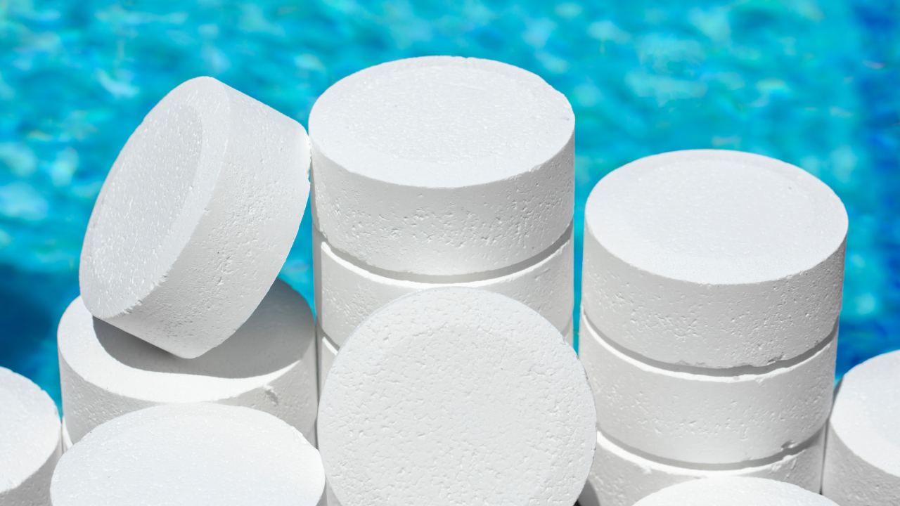 Chlorine vs Chlorine Tablets: What's the Difference?