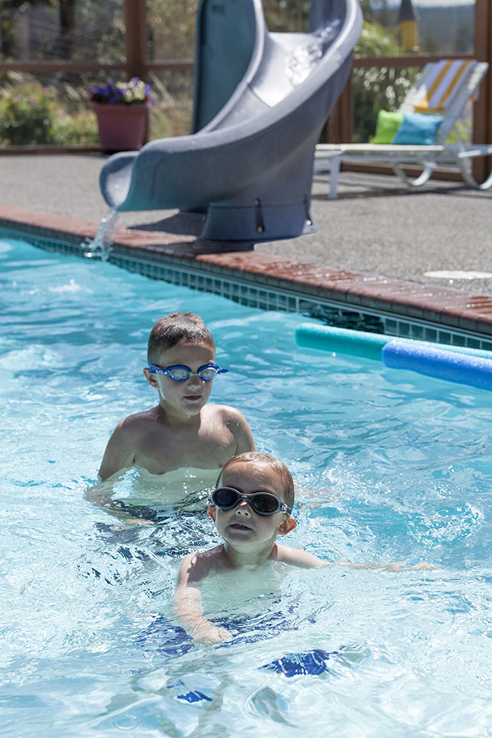 S.R.Smith 698-209-58123 Cyclone Right Curve Pool Slide, Sandstone