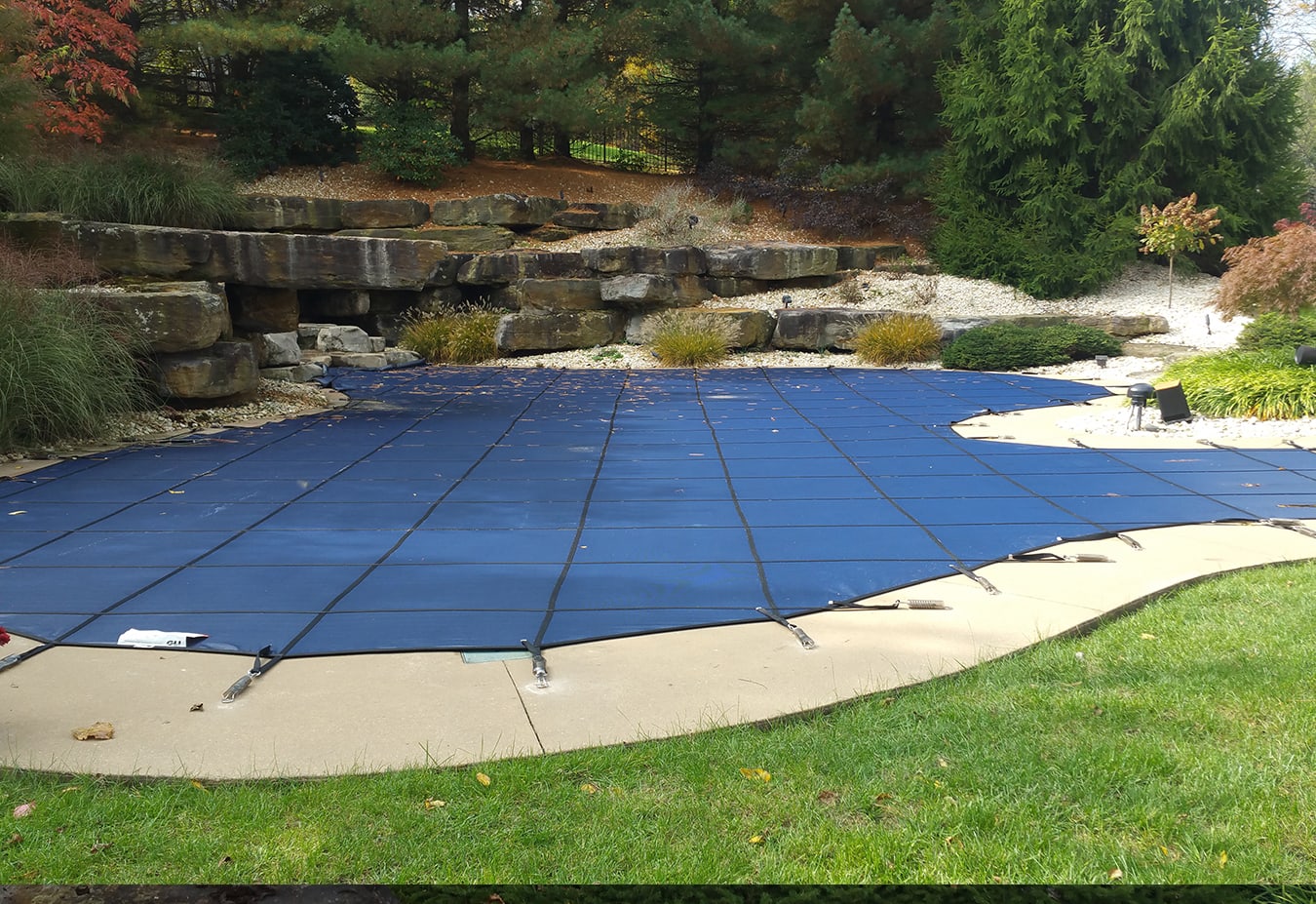 GLI 20' x 40' Mesh Safety Cover w/ 4' x 8' CES