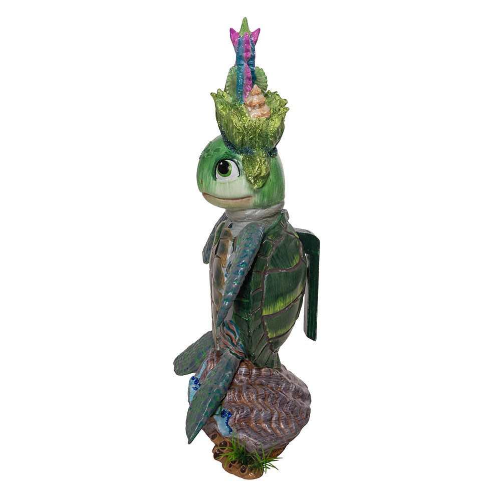 Kurt S. Adler 16“ Hollywood Nutcrackers™ Sea Turtle Nutcracker