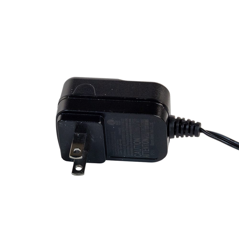 Kurt S. Adler 7.3“ Battery Operated Multicolor LED Lighted Musical Santa & Sleigh Table Piece