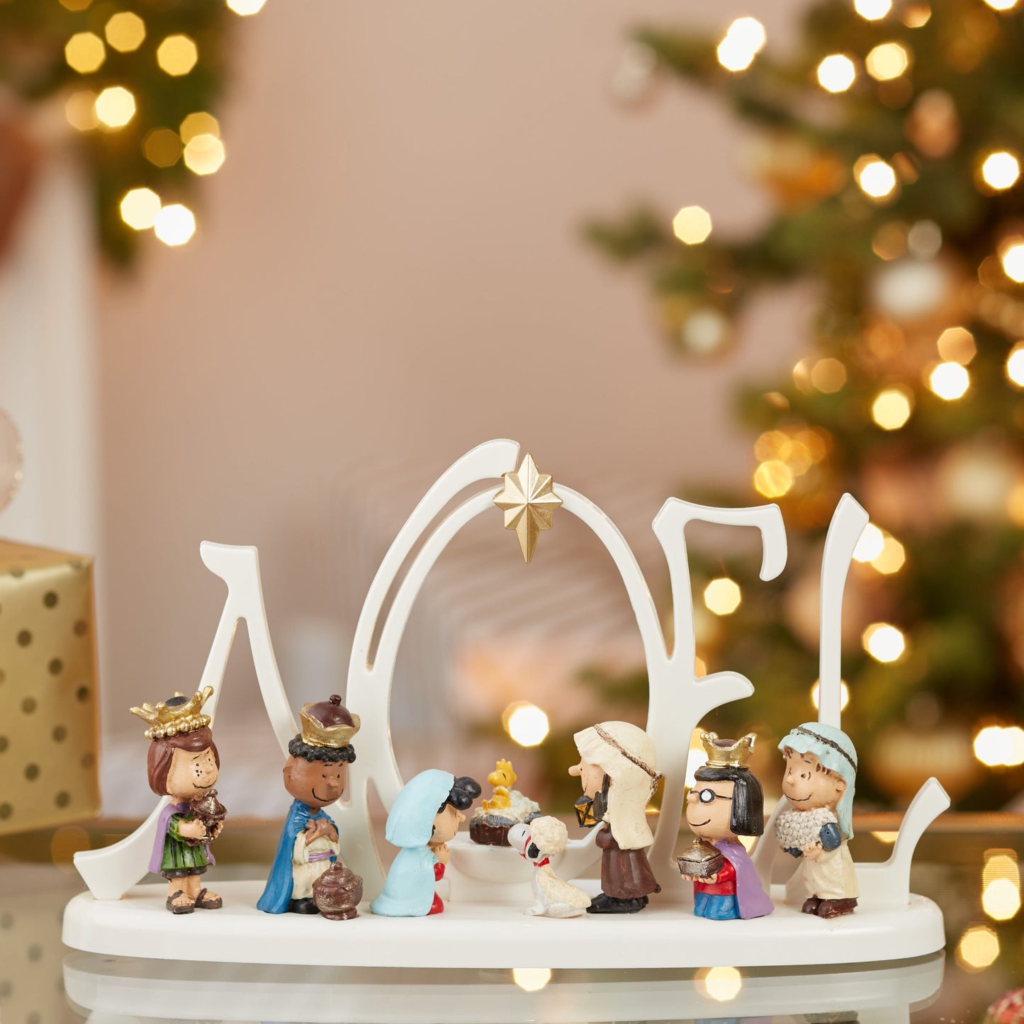 Kurt S. Adler Peanuts© Battery-Operated LED Lighted Nativity Scene