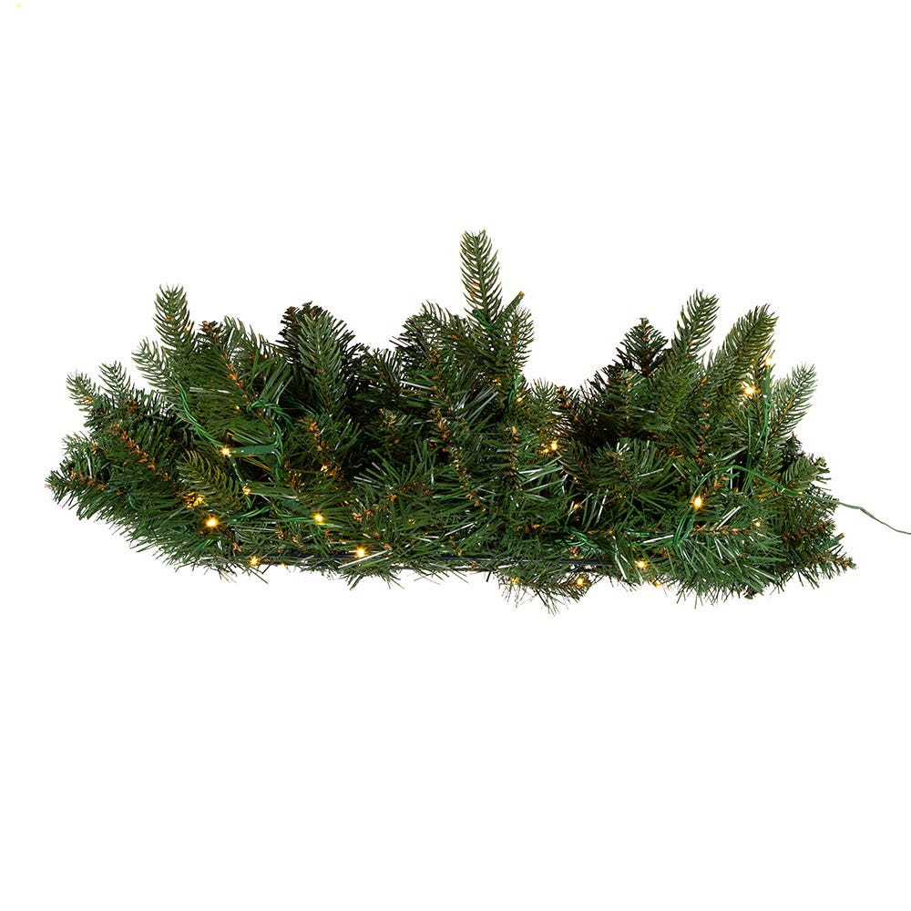 Kurt S. Adler 24“ Pre-Lit Warm White Cluster LED Noble Fir Wreath