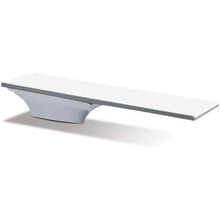 S.R. Smith 68-209-8382 Flyte-Deck II Stand with 8-Foot Frontier III Diving Board, White