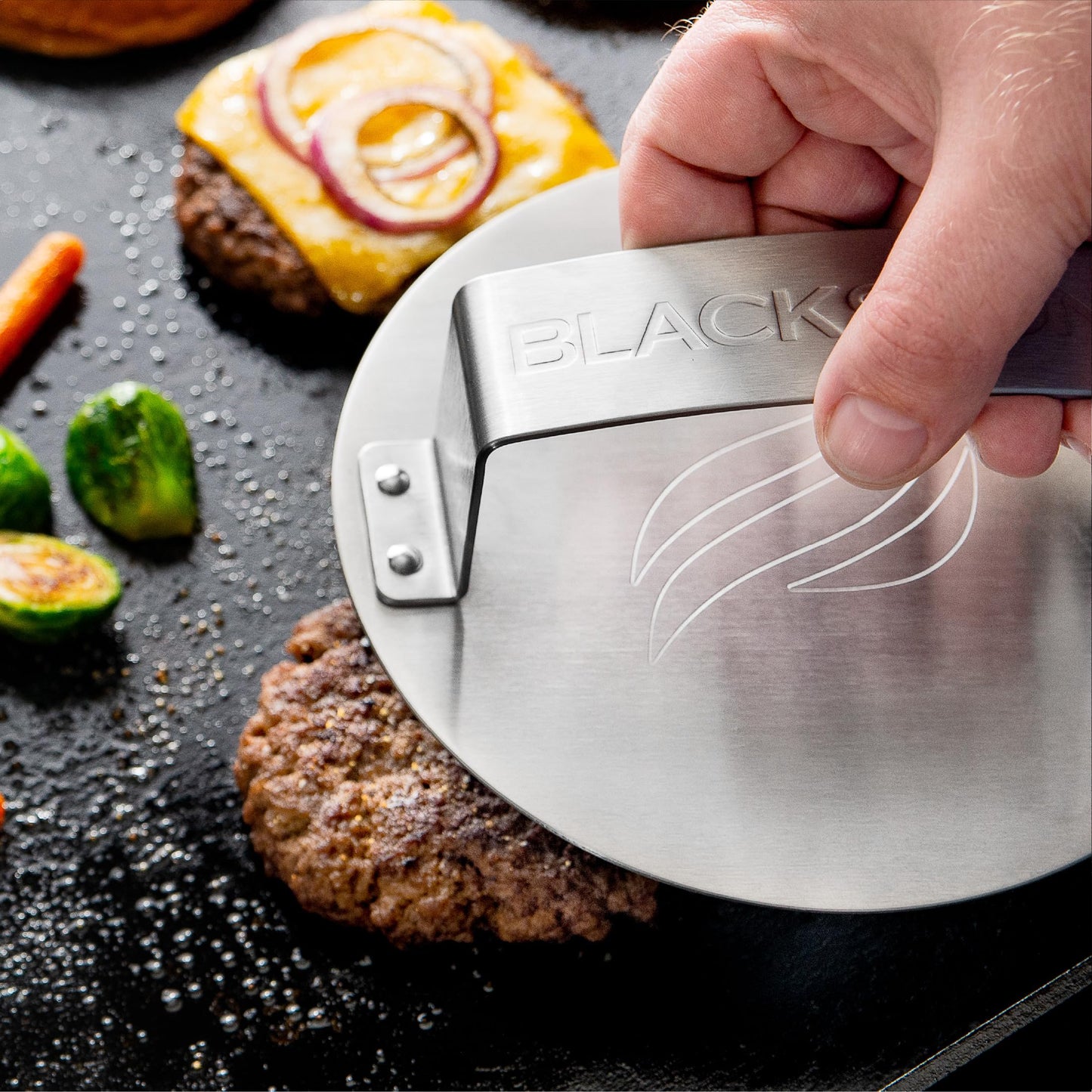Blackstone Smash & Sear Press – Smash Burger Tool for Griddle, Grill, Hamburger, Meat, Panini, Bacon, Sandwich, Steak – Metal Stainless Steel Food Press & Patty Maker – Meat & Veggie Burger Smasher