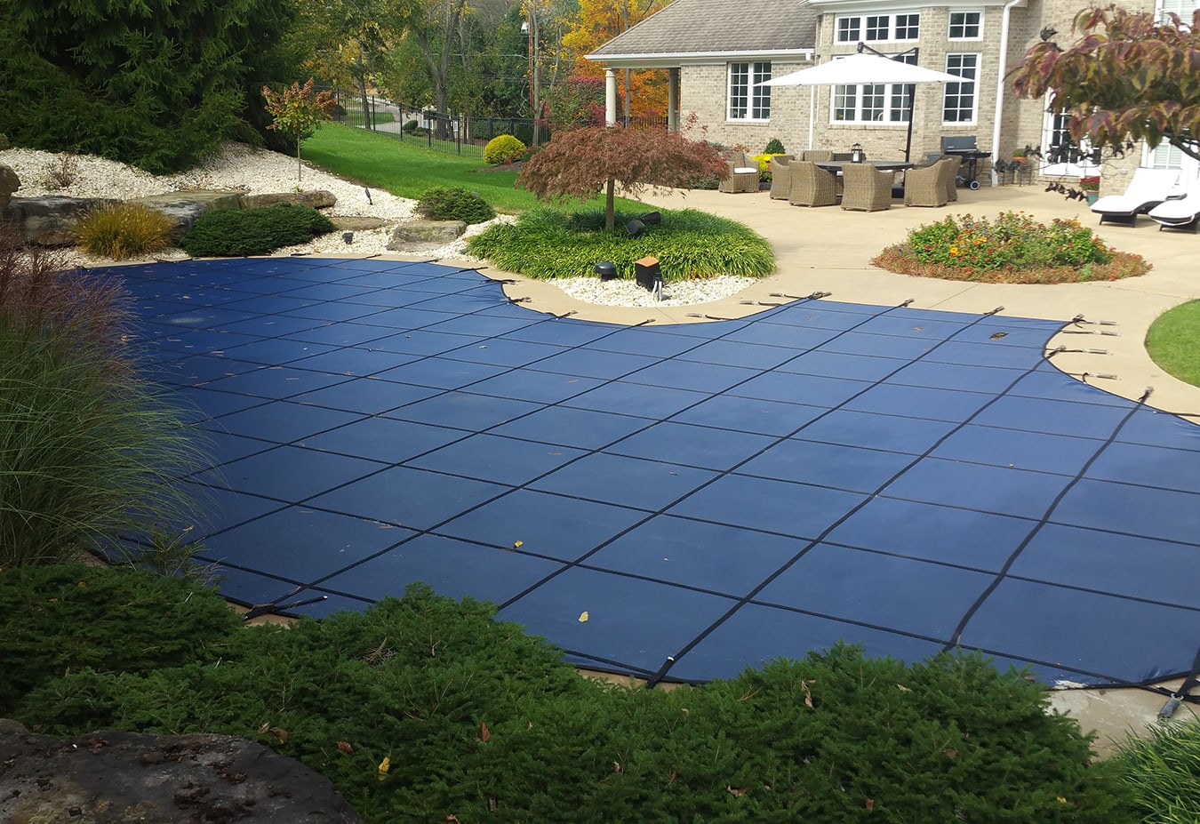 GLI 20' x 40' Mesh Safety Cover w/ 4' x 8' CES