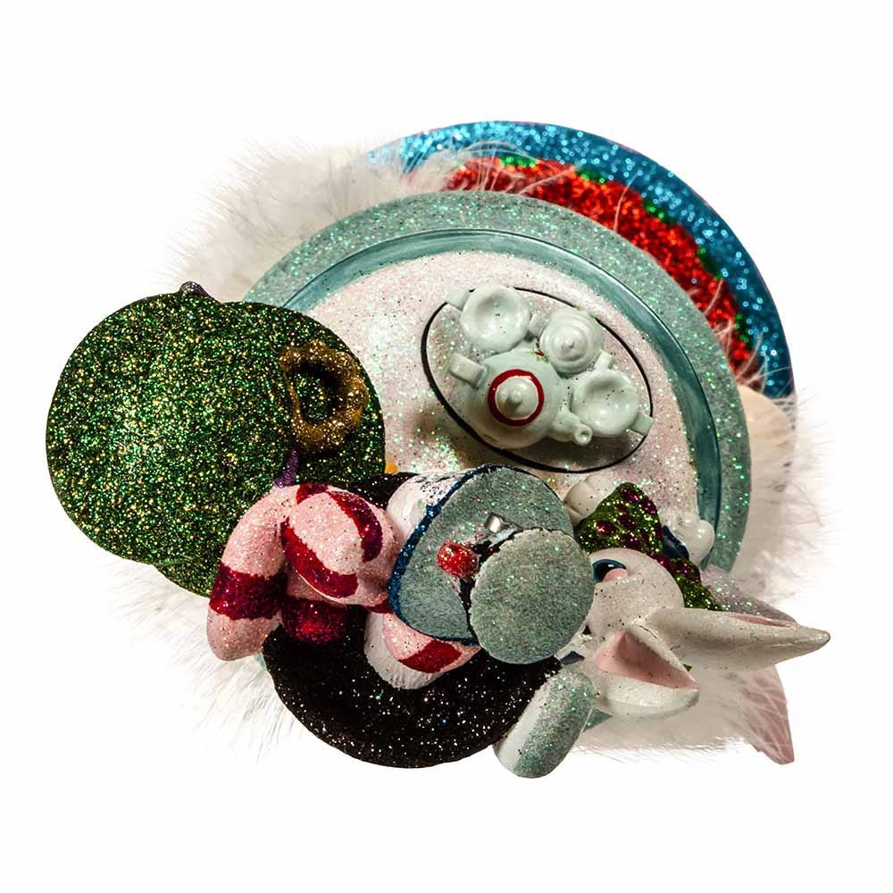 Kurt S. Adler 18“ Hollywood Nutcrackers™ Alice Teacup Hat Nutcracker