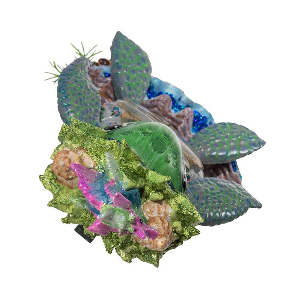 Kurt S. Adler 16“ Hollywood Nutcrackers™ Sea Turtle Nutcracker