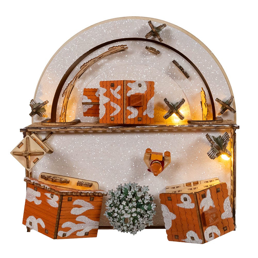 Kurt S. Adler 7.87“ Wooden LED Light-Up Santa Musical Christmas Village