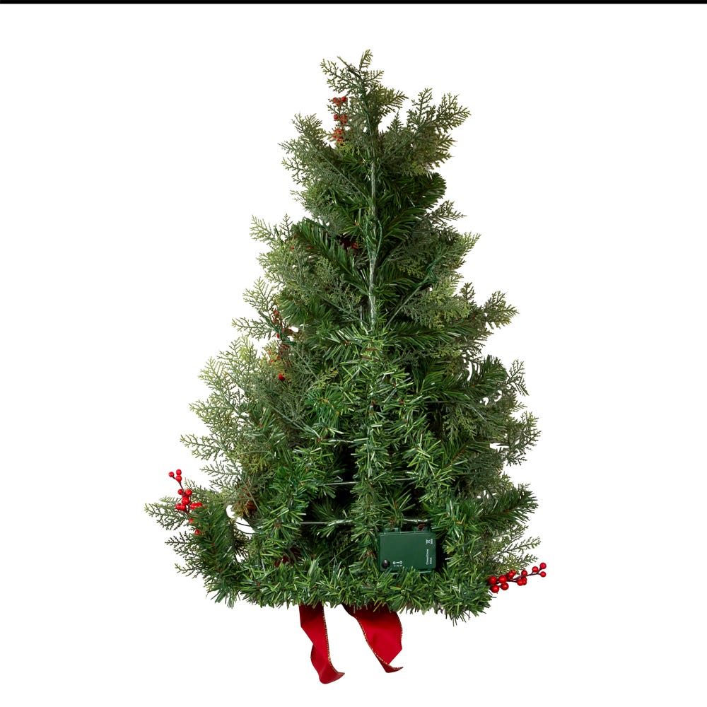 Kurt S. Adler 26“ Battery Operated Pre-Lit Warm White LED Berry and Pinecone Wall Tree