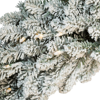 Kurt S. Adler 24“ Pre-Lit Battery Operated Warm White LED Vail Pine Wreath