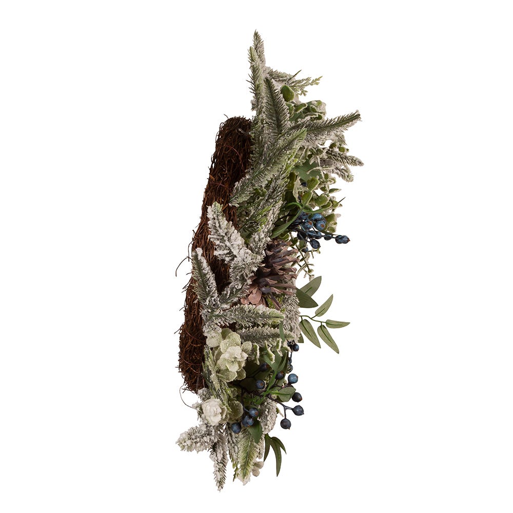 Kurt S. Adler 24“ Un-Lit Decorated Green Flocked Rattan Wreath With Blueberries