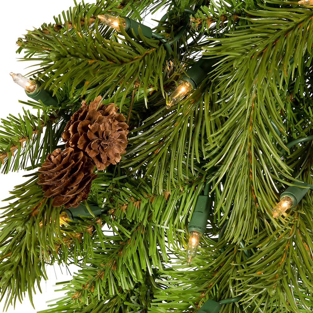 Kurt S. Adler 24“ Pre-Lit Clear Incandescent Pinecone Wreath
